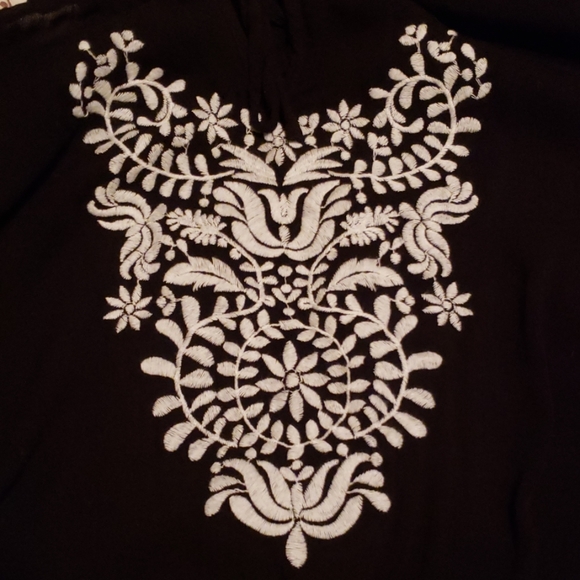 Blouse - Picture 3 of 4